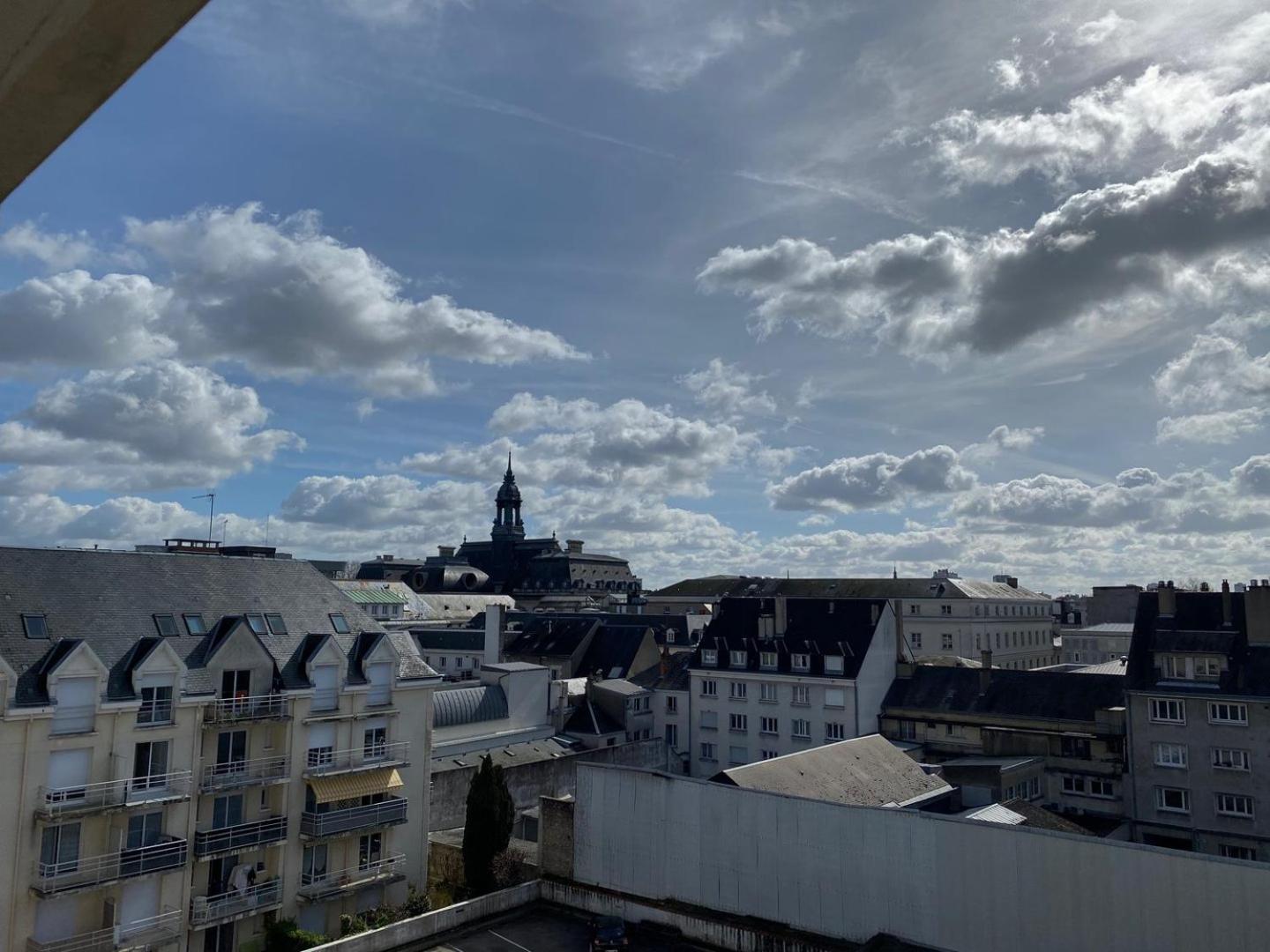 Lumineux T2 Situe Dans L'Hyper Centre De Tours Apartment ภายนอก รูปภาพ